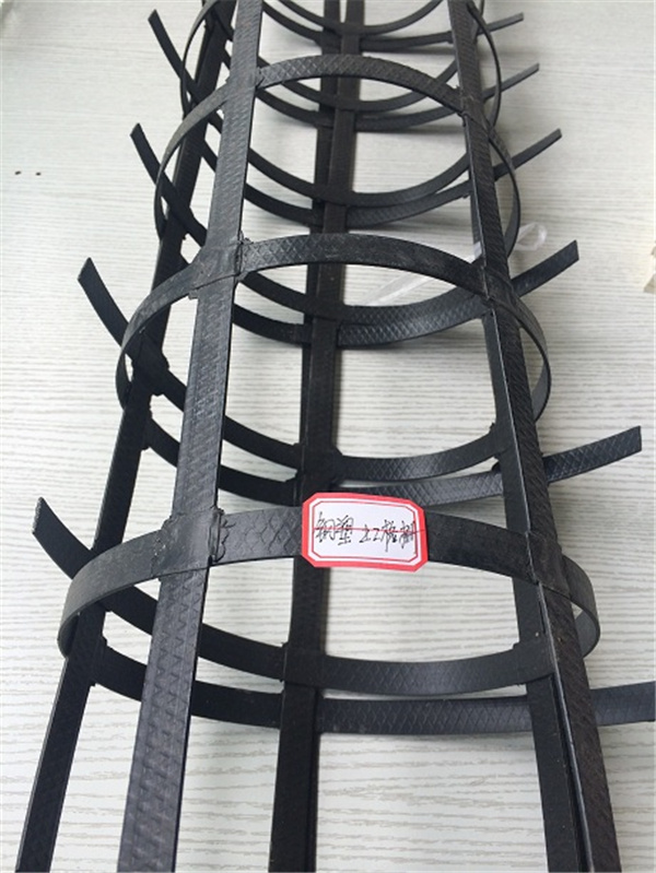 钢塑土工格栅