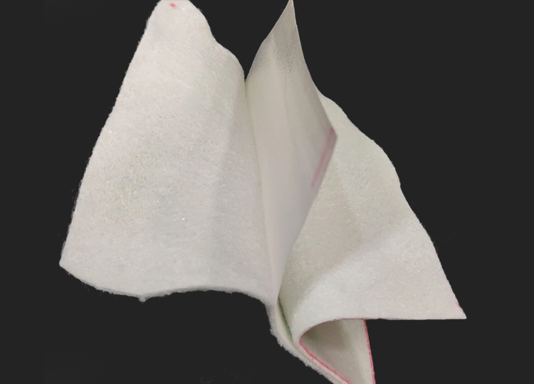 复合土工膜（两布一膜）